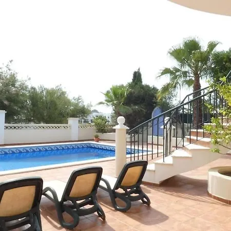 Villa Vila Limoeiro With Sea View Porto De Mos